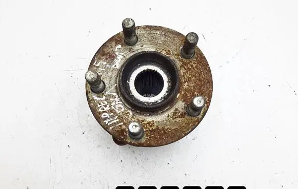Subaru Impreza III Rear wheel hub