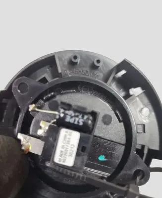 Peugeot 5008 Front door high frequency speaker 9645552377 9022001730405
