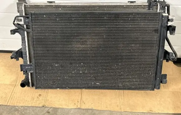 Volkswagen Transporter - Caravelle T5 Radiator set 7E0121253A 7E0121205A 7E0820411D