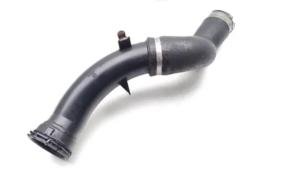 BMW 1 F20 F21 Intercooler hose/pipe 7597587 15476810