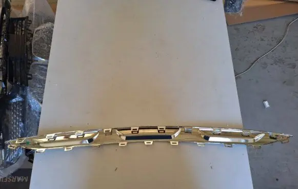 Mercedes-Benz GLE W167 Trim molding A1678856703