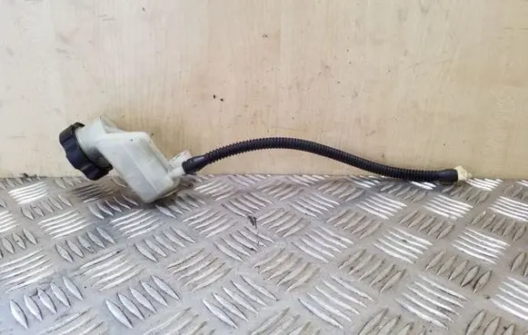 Opel Antara Clutch fluid reservoir/tank 24251602