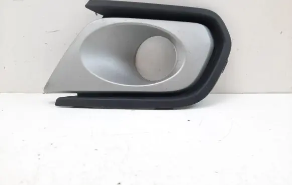 Dacia Sandero Front fog light trim/grill 261A28671R