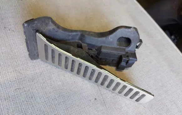 Volkswagen PASSAT B7 Accelerator throttle pedal 1K1721503AN