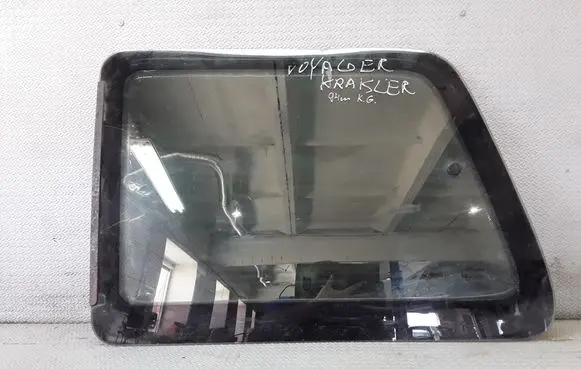 Chrysler Voyager Rear side window