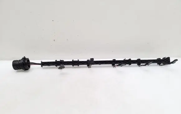 Volkswagen Touareg I Fuel injector wires 070971033