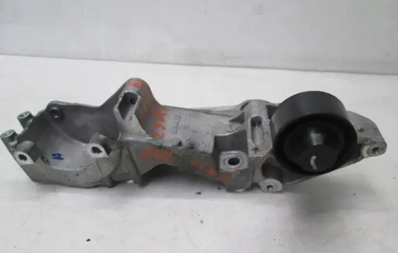 Renault Master III Generator/alternator bracket 