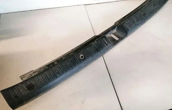 Toyota Corolla E120 E130 Other trunk/boot trim element 6471613120 64716-13120