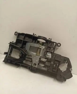 BMW 6 F06 Gran coupe Front door exterior handle/bracket X3717564911