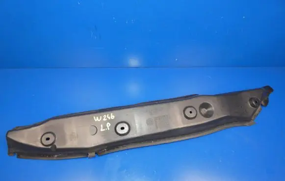 Mercedes-Benz B W246 W242 Fender end trim A2468890925 BBP198903 BP1989