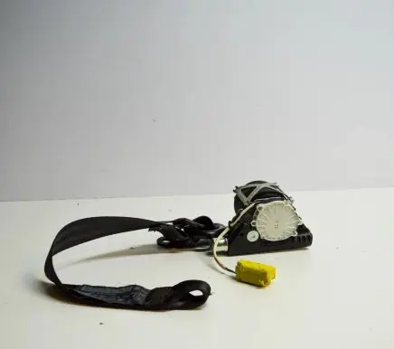 Volkswagen Eos Front seatbelt 1Q2857705B