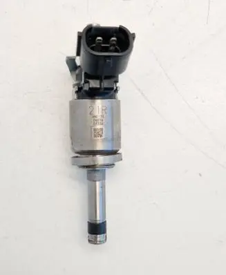 Renault Captur Fuel injector H8201438013