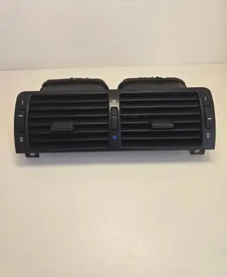 BMW 3 E46 Dash center air vent grill 8363199