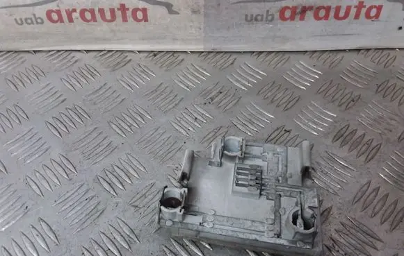 Tail light part
