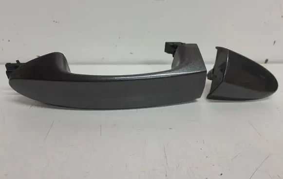 Ford Fiesta Front door exterior handle AV11R22404AB BX04B B40XB