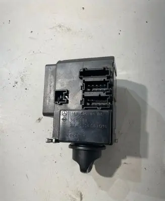 Mercedes-Benz Vaneo W414 Light switch 1685450104 501733