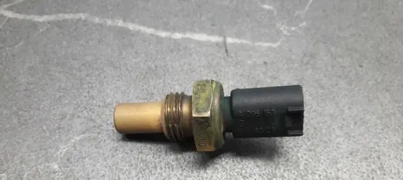 Mercedes-Benz C W202 Outside/exterior temperature sensor A0051536328