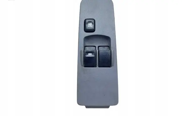 Mitsubishi Colt Electric window control switch 8608A076
