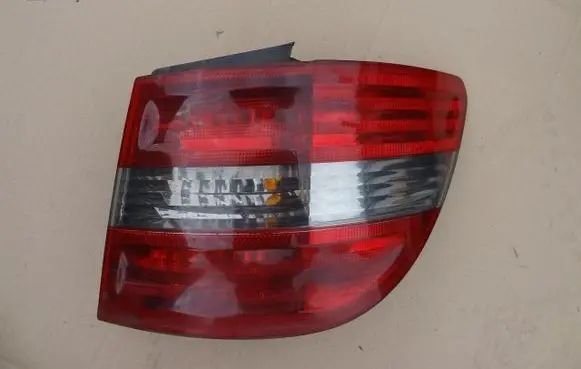 Mercedes-Benz B W245 Rear/tail lights A1698202664