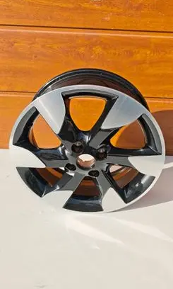Nissan Micra K14 R16 alloy rim