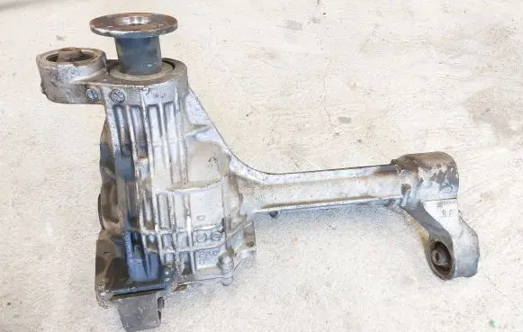 Mercedes-Benz X-class W470 Front differential 918A8668