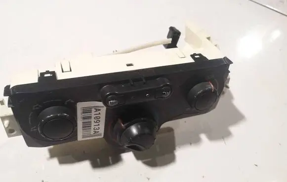 Renault Scenic II - Grand scenic II Climate control unit 6665720