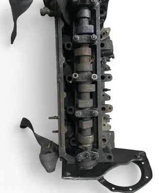 Ford Mondeo Mk III Engine head 