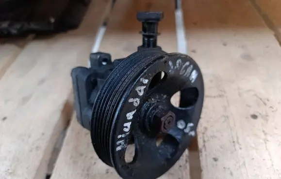 Hyundai Santa Fe Power steering pump 571003b200