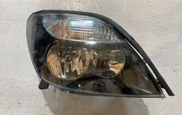 Renault Scenic I Headlight/headlamp 7701047603 89002993 7700432095