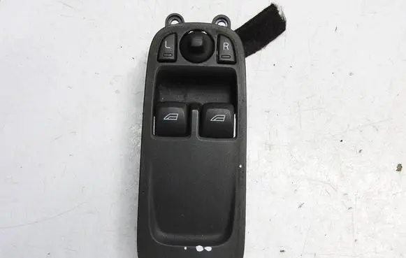 Volvo C30 Electric window control switch 31264925 SWEA05 10W213