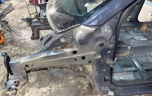 Renault Captur Front quarter panel 0327