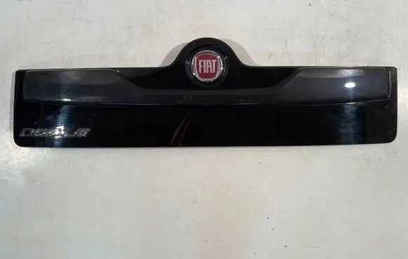 Fiat Doblo Tailgate trim