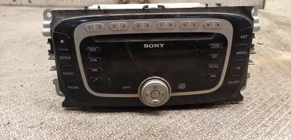 Ford Focus Radio/CD/DVD/GPS head unit 7M5T18C939EA