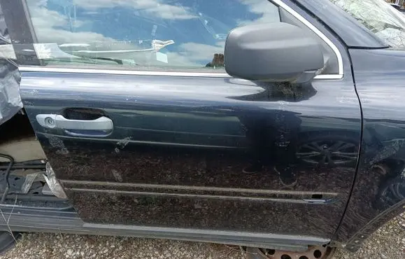 Volvo XC90 Front door