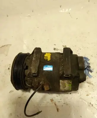 Volvo S40, V40 Air conditioning (A/C) compressor (pump) 8708581