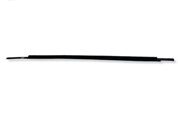 Toyota Avensis T250 Rubber seal front door window/glass FRONTLEFT