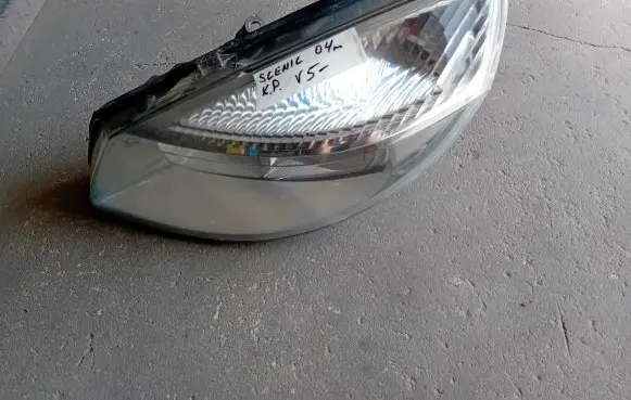 Renault Scenic II - Grand scenic II Headlight/headlamp