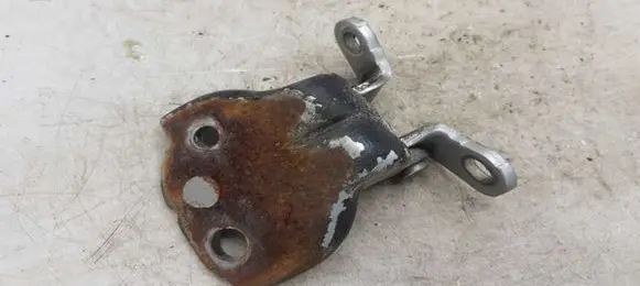 Honda HR-V Front door upper hinge NOCODE