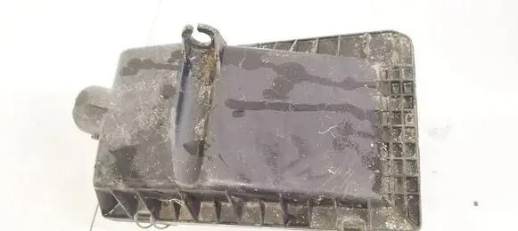 Mazda 323 Air filter box