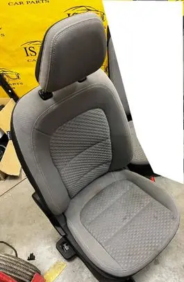 Ford Kuga III Front passenger seat 
