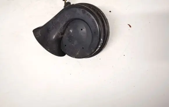 Audi A4 S4 B6 8E 8H Horn signal e1000209