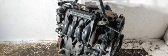 Peugeot 106 Engine 03758516 10FT