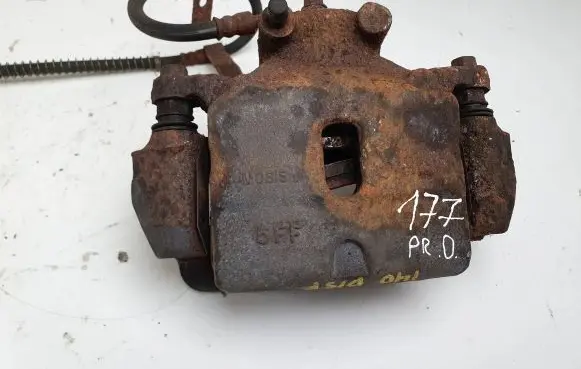 Hyundai i40 Front brake caliper