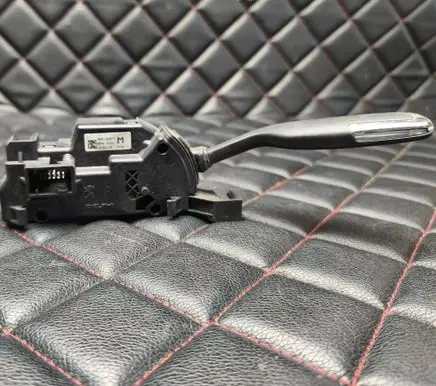 Citroen C4 Grand Picasso Gear shifter/selector 96811352XT 88500004