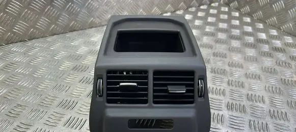 Land Rover Range Rover Evoque L538 Rear air vent grill BJ3204569AA 14D2328