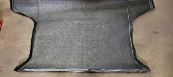 Toyota Prius+ (ZVW40) Rubber trunk/boot mat liner 