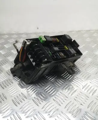 Volkswagen Golf VII Fuse module 5Q0907361C 172223271215 6Q0937125A
