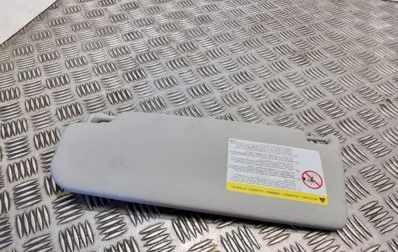 Volkswagen PASSAT B7 Sun visor