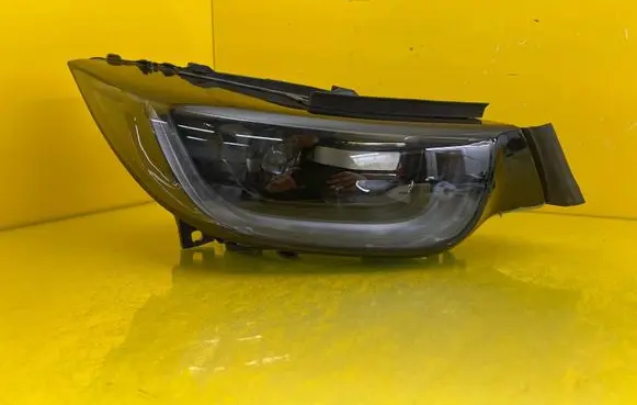 BMW i3 Headlight/headlamp 8738736-03