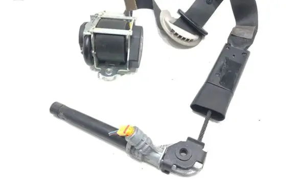 Renault Laguna III Front seatbelt B5077439451